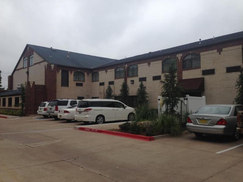 Quality & Oklahoma North Hotel 2*